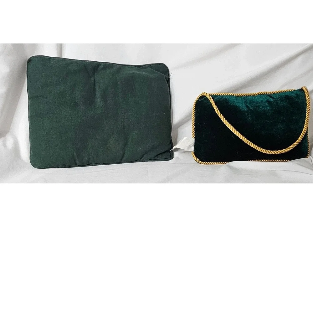 Vigor International Christmas Decorative Pillow Set OS Green Red Santa Tapestry